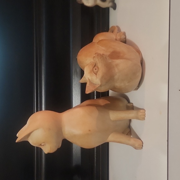 2 handcarved wood cat figures - Picture 3 of 6